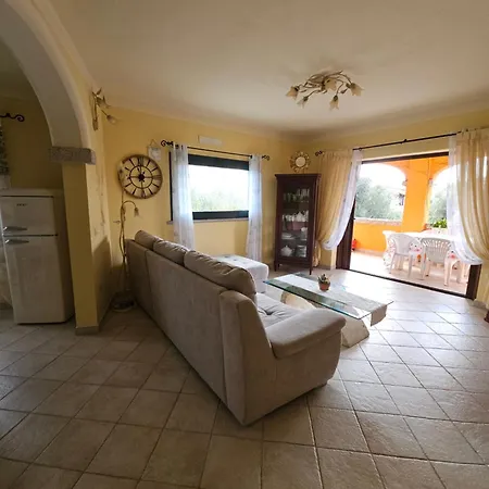 Prestigiosa La Cinta Apartment *