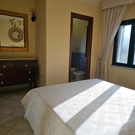 Prestigiosa La Cinta Apartment *